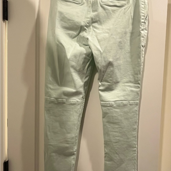 Banana Republic ankle length pants with stretch 6, runs like an 8 - Picture 4 of 6